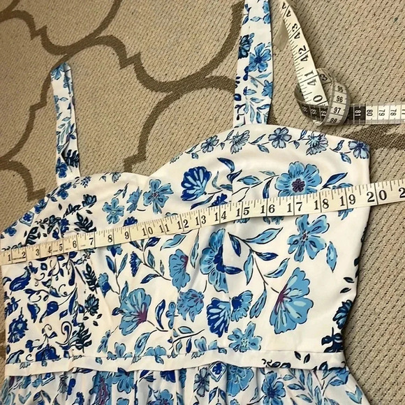 Aqua floral print sweetheart neck blue white peplum exposed zipper back top - Picture 10 of 16